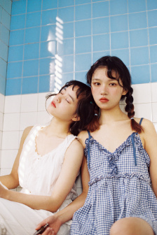 女友的妺妺6中文字幕